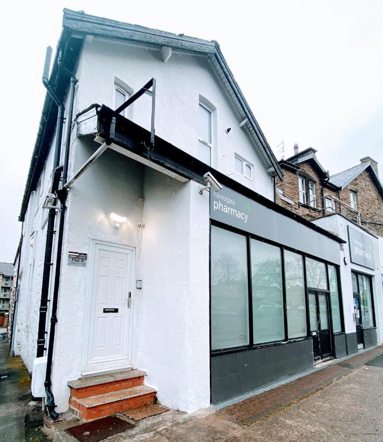 Gorgeous Town Center 3 Bedroom Self Contained Apartment For 1-5 People Harrogate Exterior photo